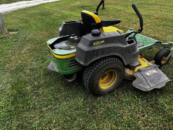 Image of John Deere Z425 equipment image 3