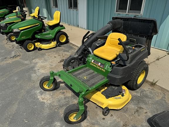 Image of John Deere Z425 Primary image