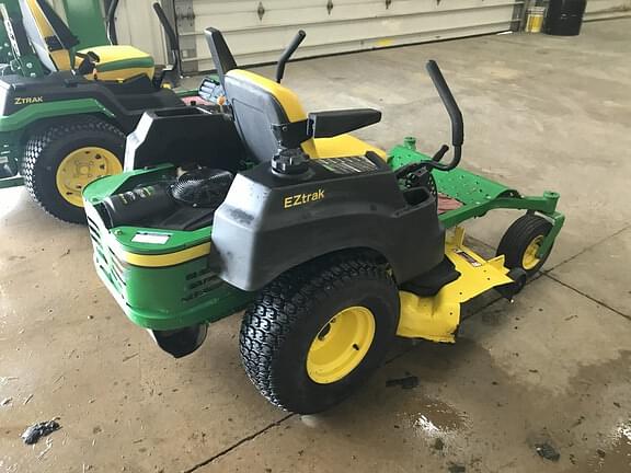 Image of John Deere Z425 equipment image 2