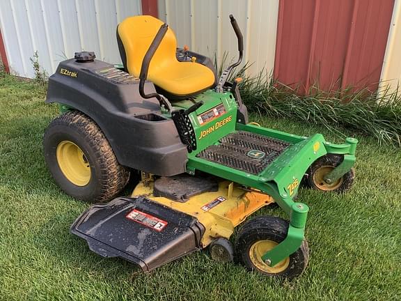 Image of John Deere Z425 Primary image