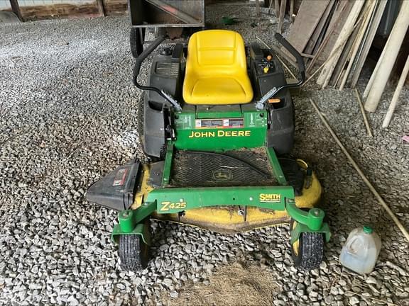Image of John Deere Z425 equipment image 3