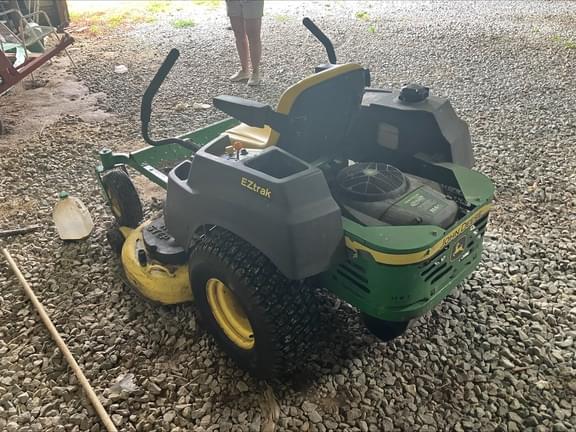 Image of John Deere Z425 equipment image 2