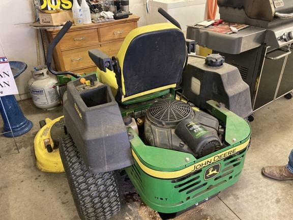 Main image John Deere Z445