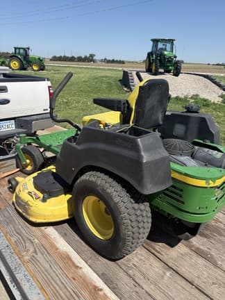 Image of John Deere Z445 equipment image 3