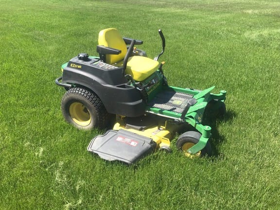 Main image John Deere Z445