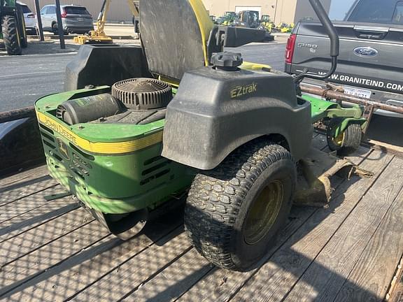 Image of John Deere Z445 equipment image 4