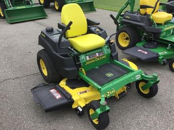 Main image John Deere Z445