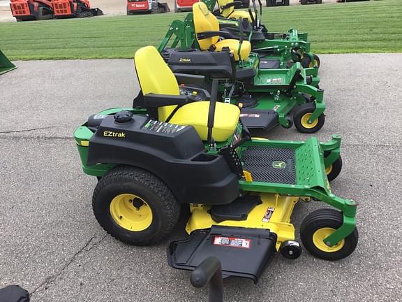 Image of John Deere Z445 equipment image 3