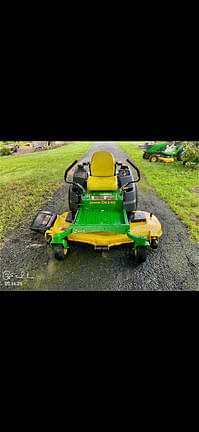 Image of John Deere Z465 equipment image 1