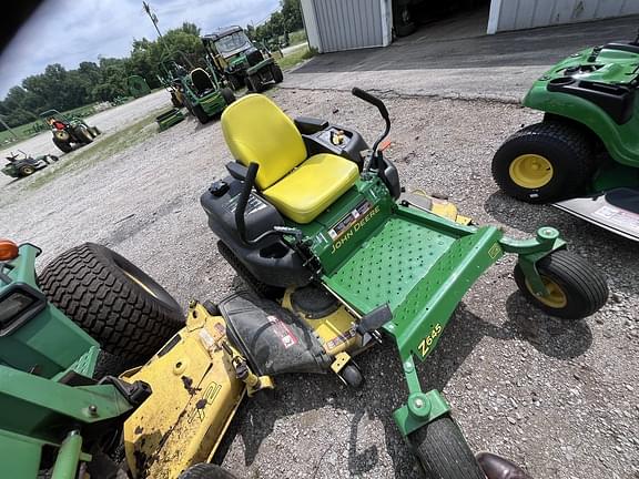 Image of John Deere Z645 equipment image 2
