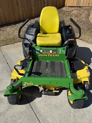 Image of John Deere Z655 equipment image 2