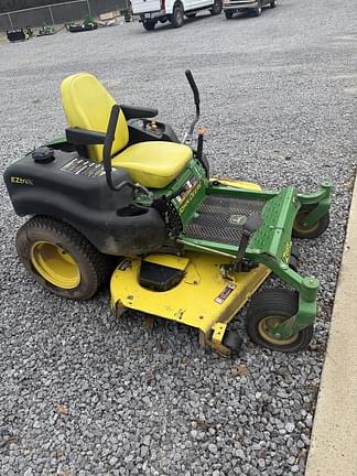 Image of John Deere Z665 equipment image 1