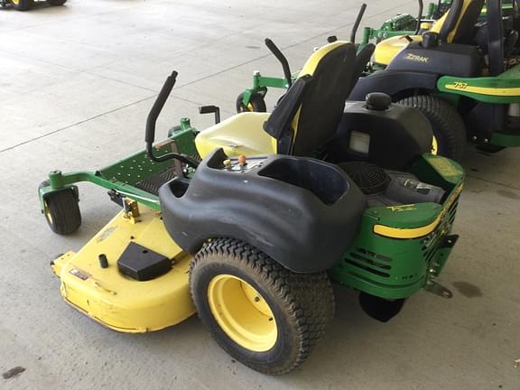 Image of John Deere Z665 equipment image 4