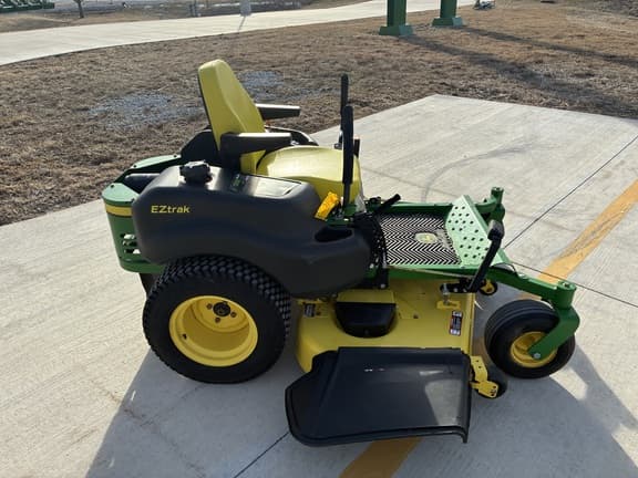 Image of John Deere Z665 equipment image 4