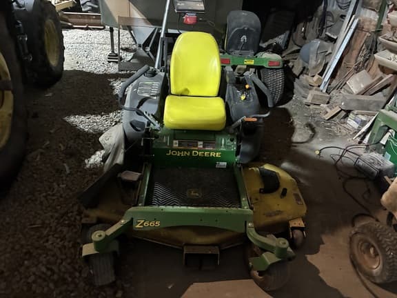 Image of John Deere Z665 equipment image 1