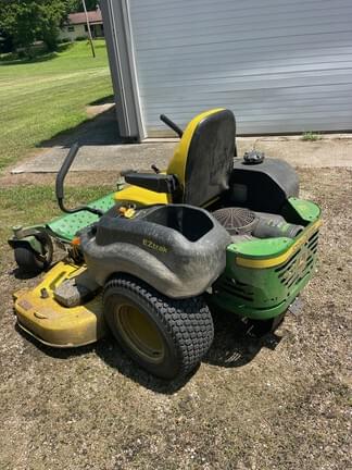 Image of John Deere Z665 equipment image 4