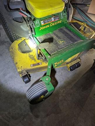 Image of John Deere Z665 equipment image 1