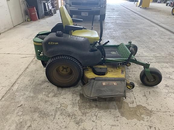 Image of John Deere Z665 equipment image 2