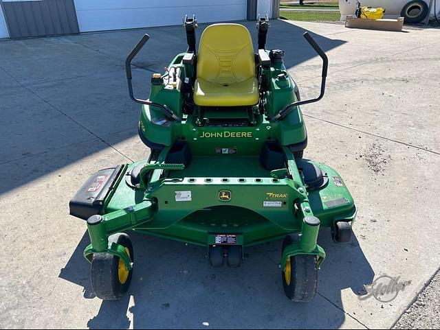 Image of John Deere Z720A equipment image 1