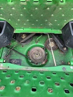 Image of John Deere Z910A equipment image 2