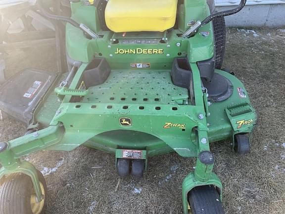 Image of John Deere Z920A equipment image 1