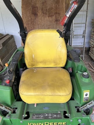 Image of John Deere Z920A equipment image 4