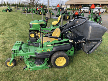 Main image John Deere Z925A