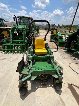 Main image John Deere Z925A