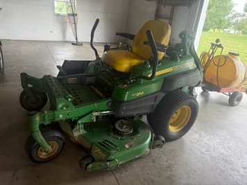 Main image John Deere Z925A