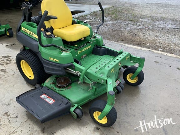 2012 John Deere Z925A Equipment Image0