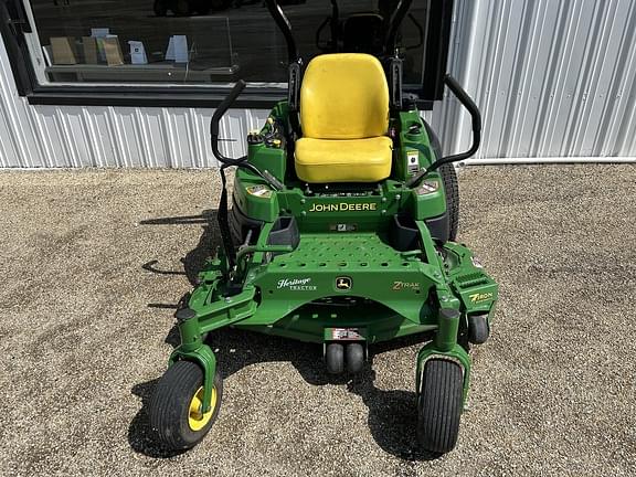 Image of John Deere Z925A equipment image 1