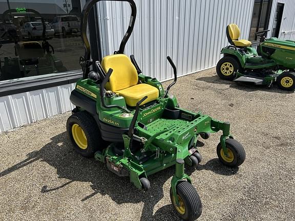 Image of John Deere Z925A equipment image 2