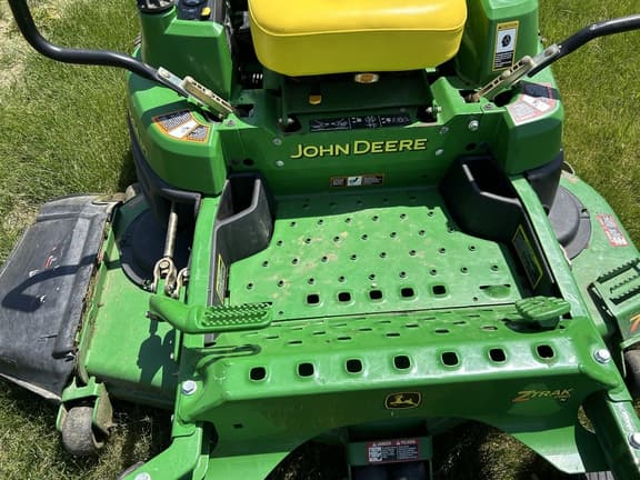 Image of John Deere Z925A equipment image 4