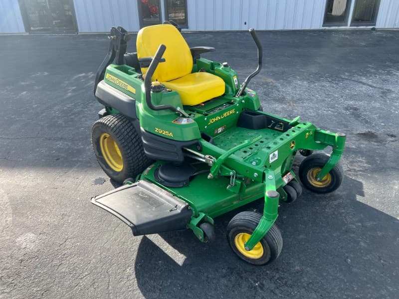 Image of John Deere Z925A Primary image