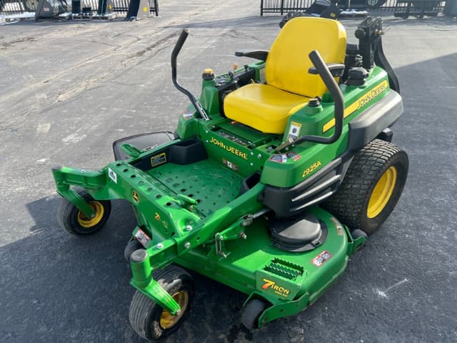 Image of John Deere Z925A equipment image 2
