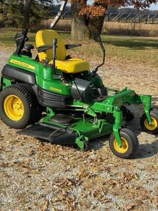 Image of John Deere Z930A equipment image 2