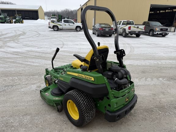 Image of John Deere Z930A equipment image 4
