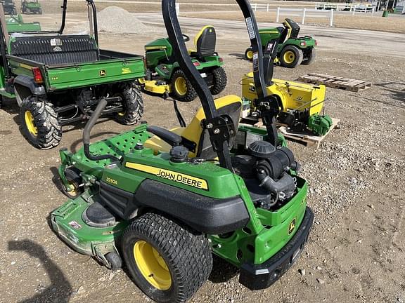 Image of John Deere Z930A equipment image 2