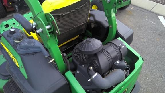 Image of John Deere Z930M equipment image 3