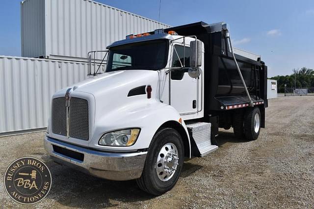 Image of Kenworth T370 equipment image 4