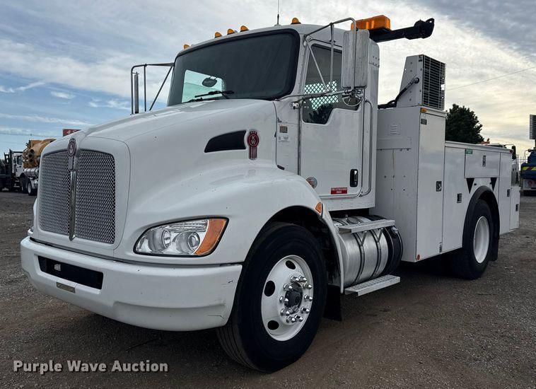 2012 Kenworth T370 Equipment Image0