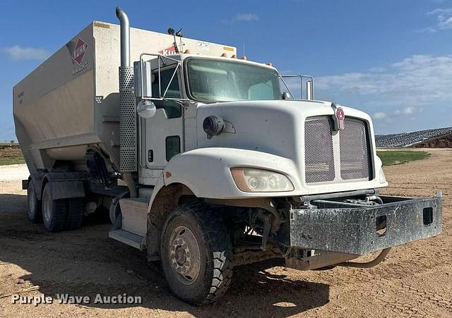 Image of Kenworth T400 equipment image 2