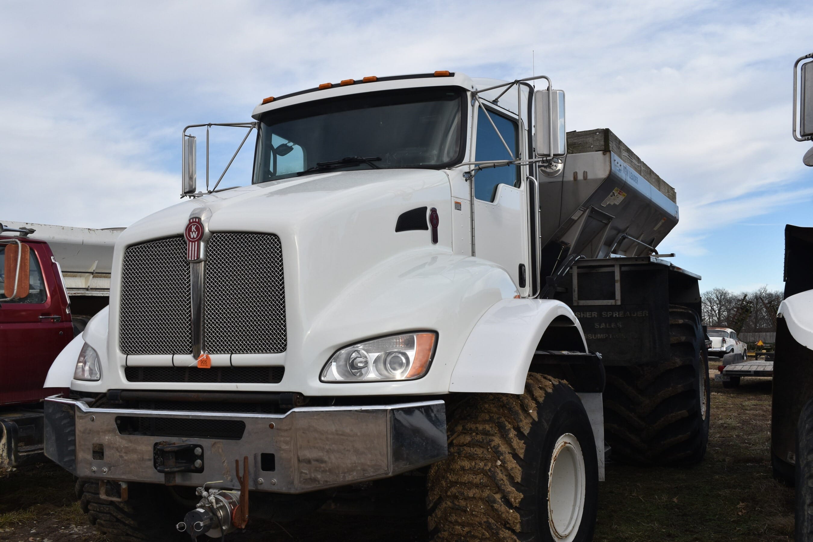 2012 Kenworth T440 Equipment Image0