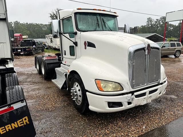 Image of Kenworth T6 equipment image 2