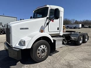 2012 Kenworth T600 Equipment Image0