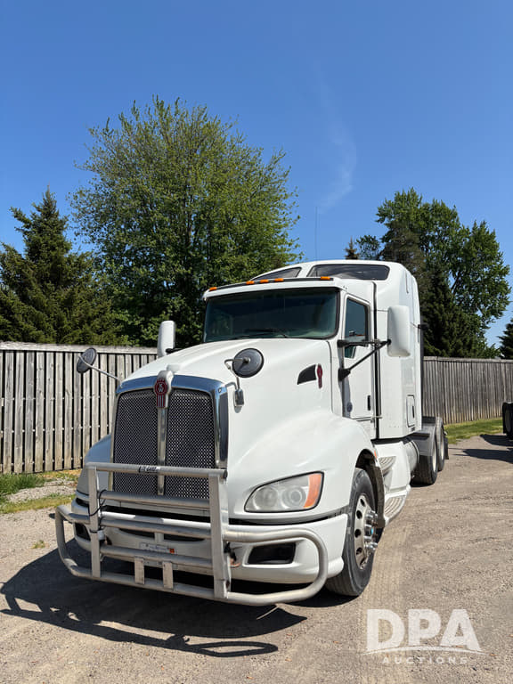 Image of Kenworth T600 equipment image 1
