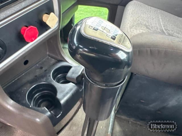 Image of Kenworth T660 equipment image 4