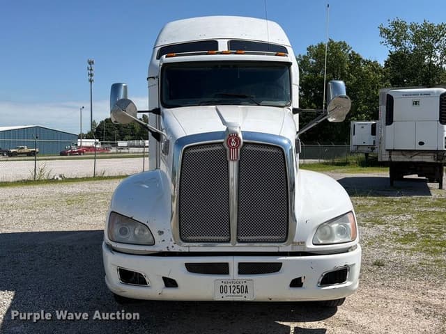 Image of Kenworth T660 equipment image 1