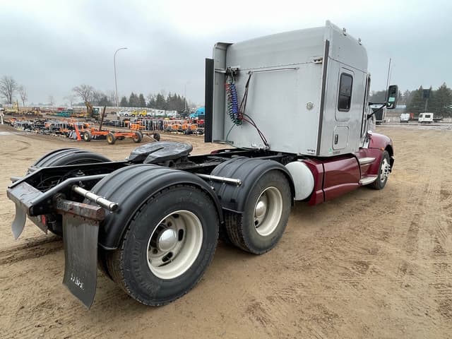 Image of Kenworth T660 equipment image 2