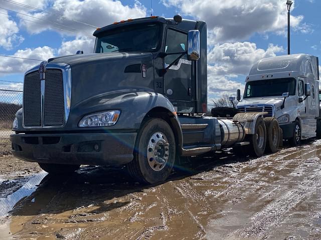 Image of Kenworth T660 equipment image 1